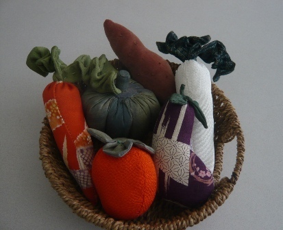 布おもちゃ講座 お野菜作ろう！: ながみちゃん日記～東永谷地域ケア